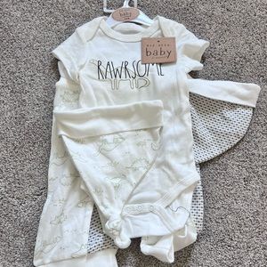 NWT Rae Dunn baby 5 piece set